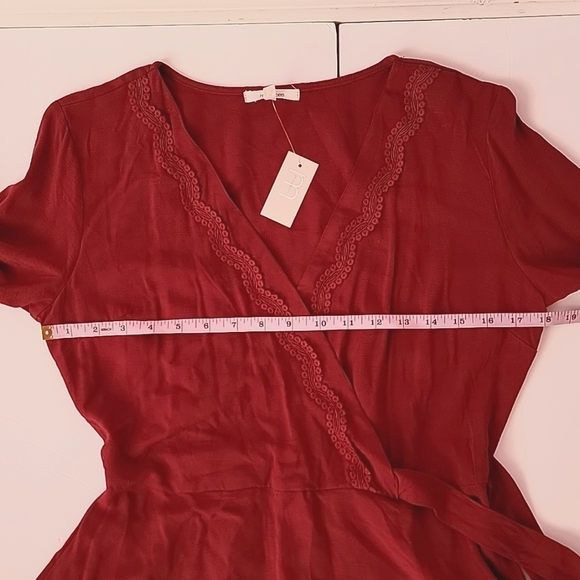 Maurices Wrap Top/ XS - Picture 6 of 10